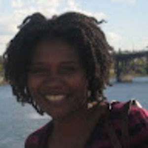 Meet your Posher, Denise